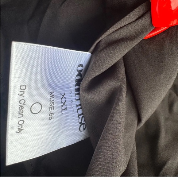 The Ultimate Muse Strapless Dress - Picture 5 of 5